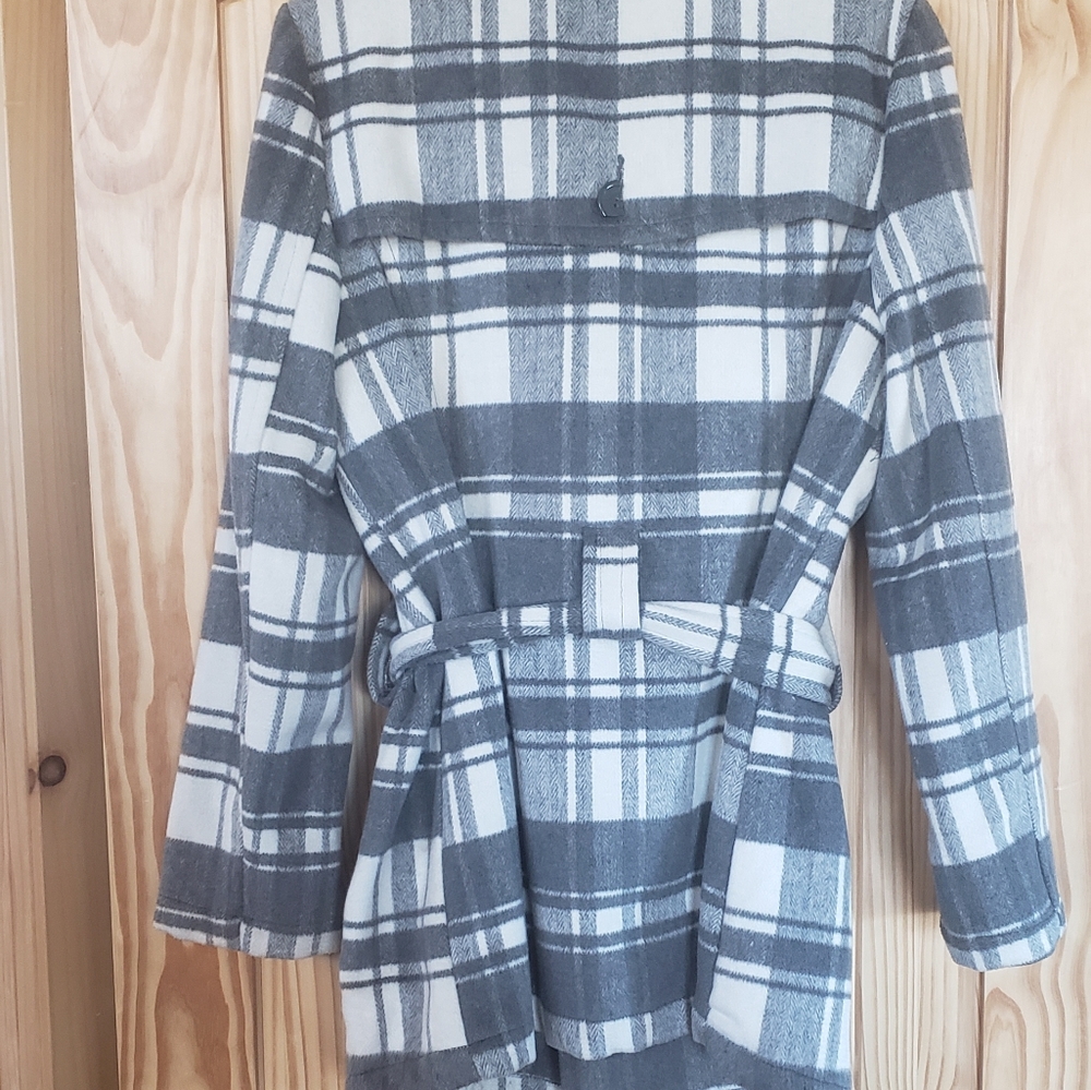 Jacket - Picture 3 of 5